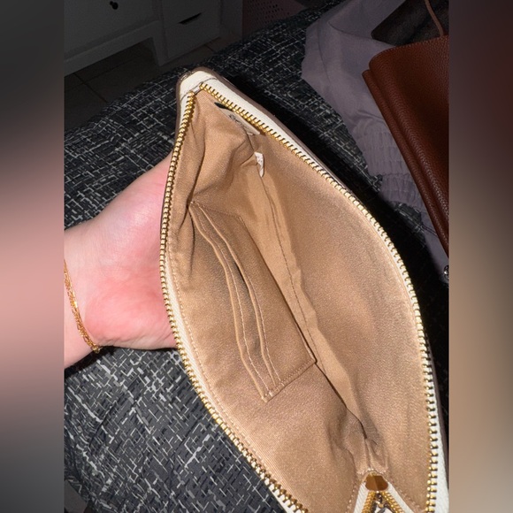 Coach Floral Wrislet - Picture 4 of 4